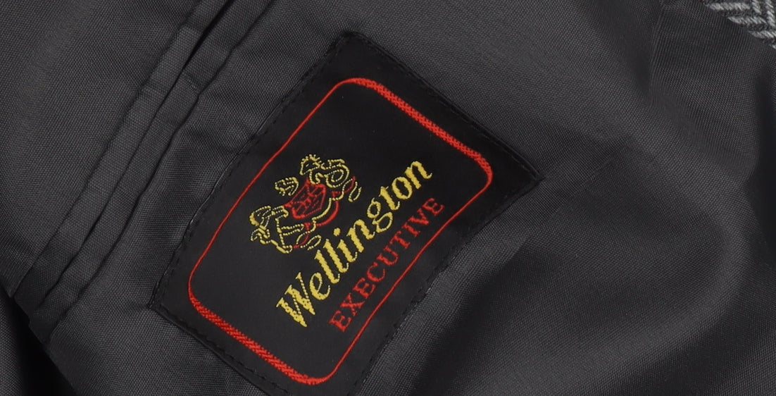 Wellington Executive Men's Grey Tweed Blazer, 40R
