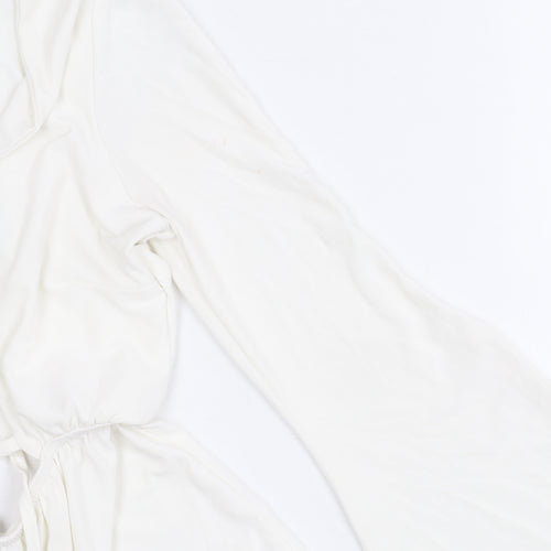 Boohoo Women's White V-Neck Long Sleeve Playsuit