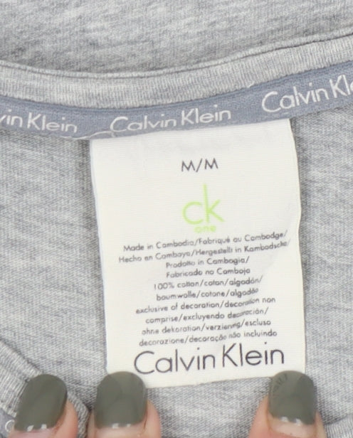 Calvin Klein Men's Grey Short Sleeve T-Shirt, M