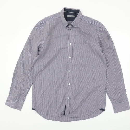 Man at LA Men's Grey Check Cotton Button-Up Shirt