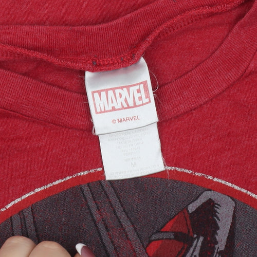 Marvel Men’s Deadpool Red Graphic Tee Medium