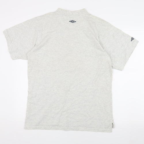 Umbro Men's Grey V-Neck T-Shirt, Size M, Casual Comfort