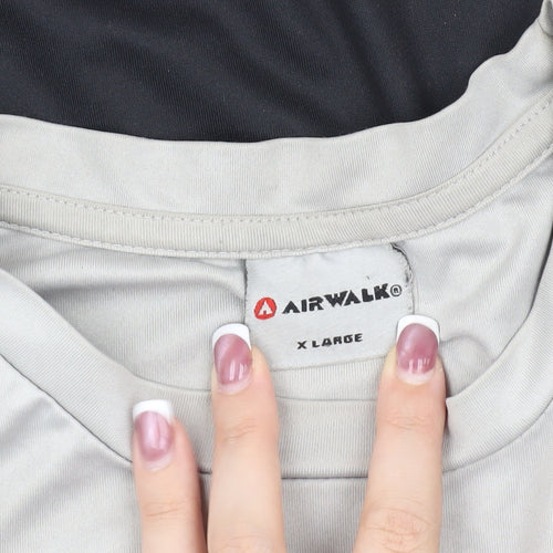 Airwalk Men's XL Gradient Grey Black T-Shirt