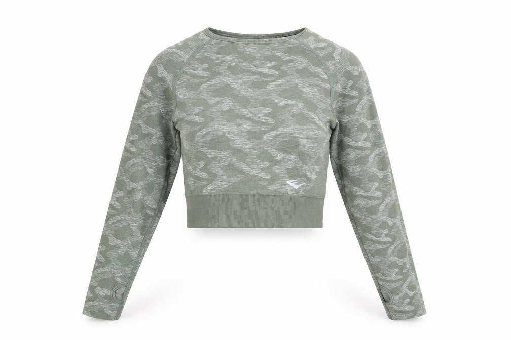 Front view of Everlast Women's Green Camouflage Crop Top, size 8