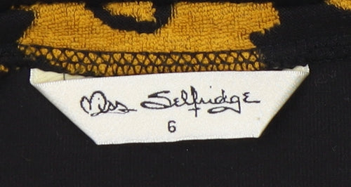 Miss Selfridge Women's Black Floral T-Shirt Size 6