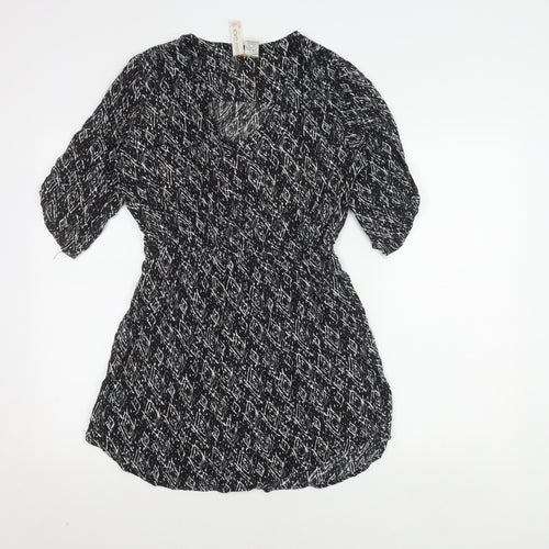 Mimi Chica Women's M Black Geometric Dress