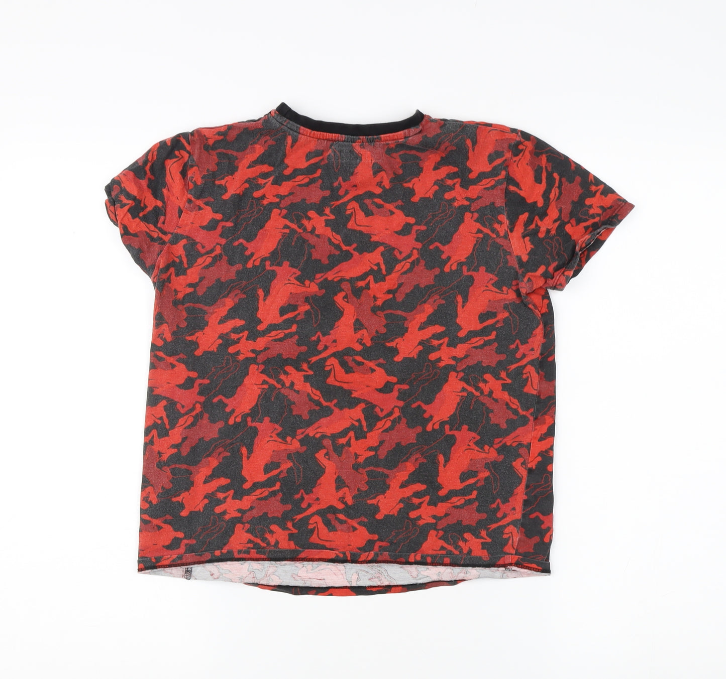 Fortnite Boys Red Camouflage T-Shirt Medium