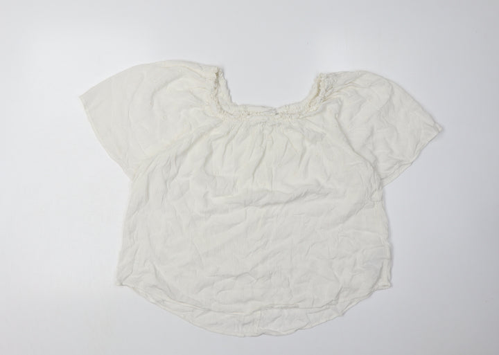GAP Women's Ivory Blouse M Short Sleeve Rayon