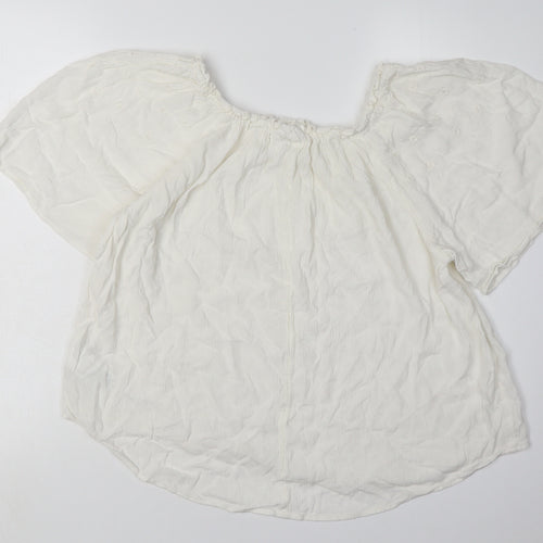 GAP Women's Ivory Blouse M Short Sleeve Rayon