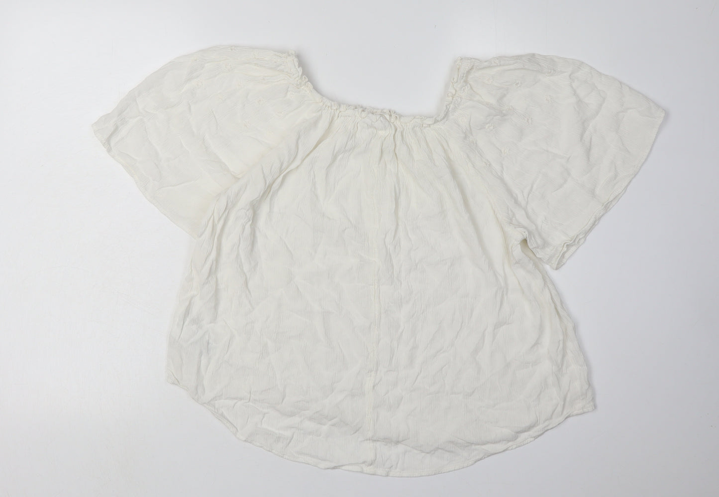 GAP Women's Ivory Blouse M Short Sleeve Rayon