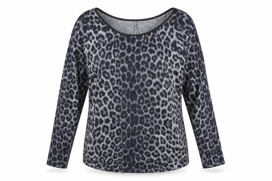 Front view of Oasis Women's Multicoloured Animal Print jumper M