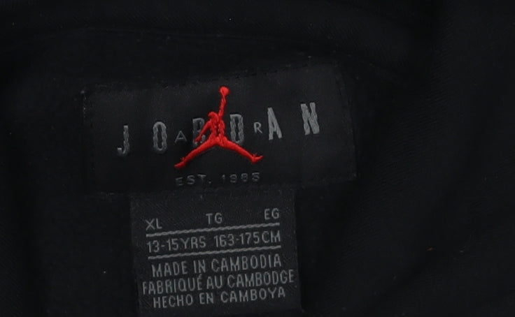 Jordan Boys Black XL Pullover Hoodie with Logo Detail