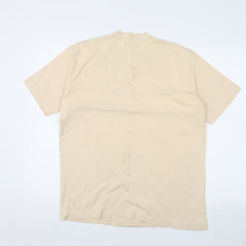 Ben Sherman T-shirt, size M.