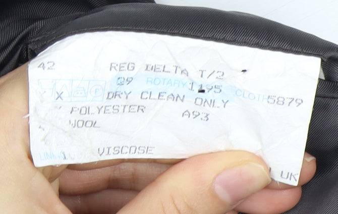 Magee Men's Grey Check Blazer, Size 42R