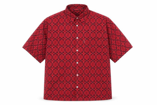 Front view of Quiksilver Men's Red Geometric Short Sleeve Shirt M