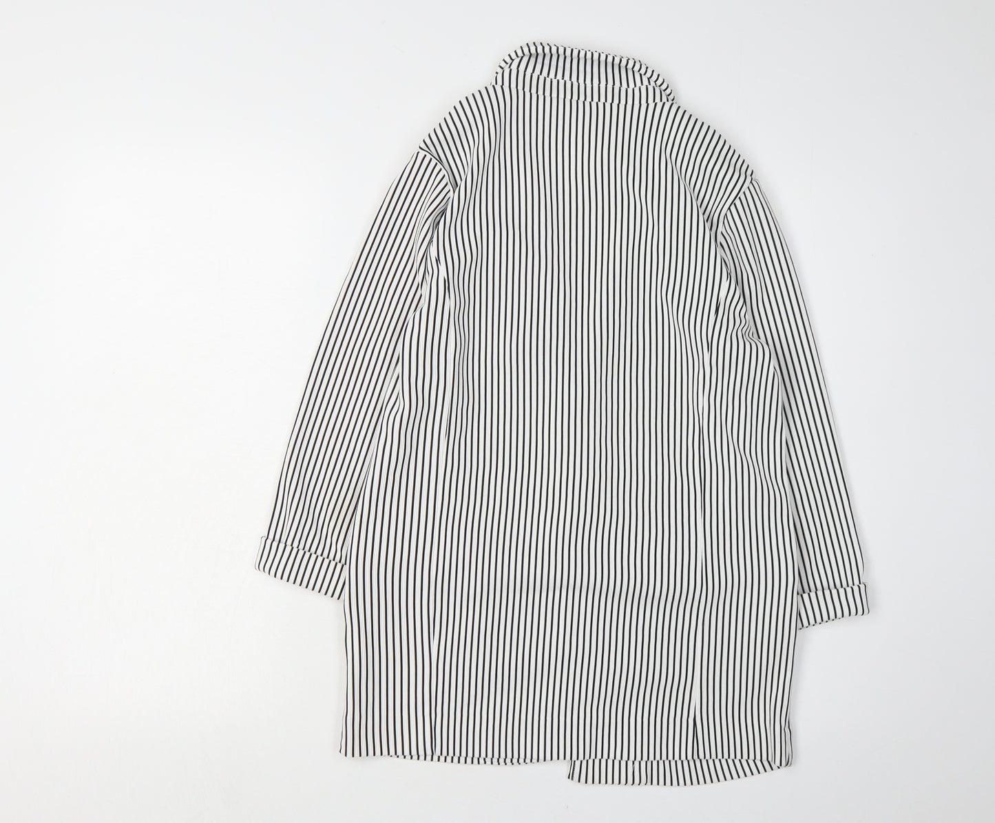 Reserved Women's Black Striped Blazer - Small