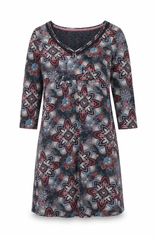 Front view of Mantaray women’s multicoloured 3/4 sleeve dress, size UK 12