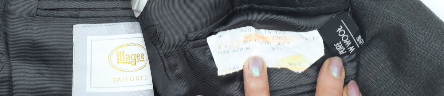 Magee Men's Grey Wool Blazer, Size 42R Excellent Condition