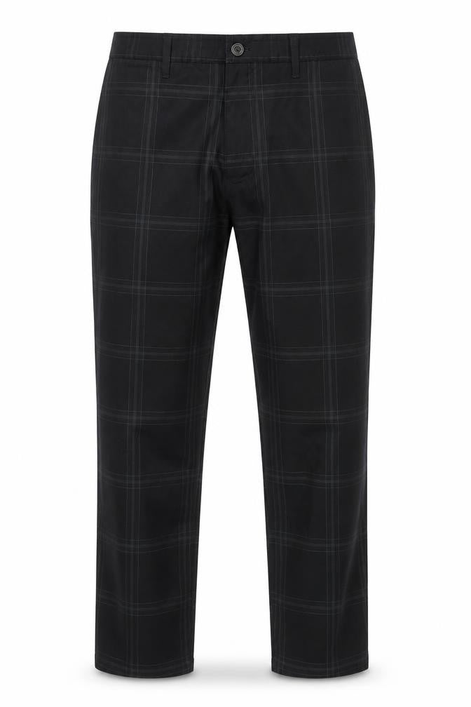 Front view of Slazenger Men’s Black Check Trousers XL