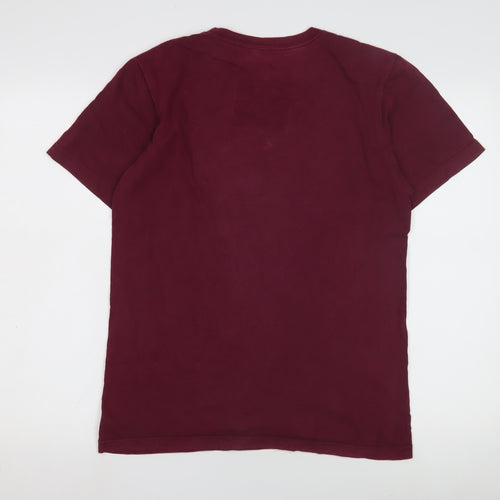 Nike Men’s Red Small Hawaiian Graphic T-Shirt