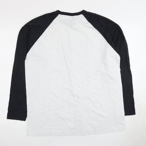 Fruit of the Loom Men's XL Black/White Graphic T-Shirt