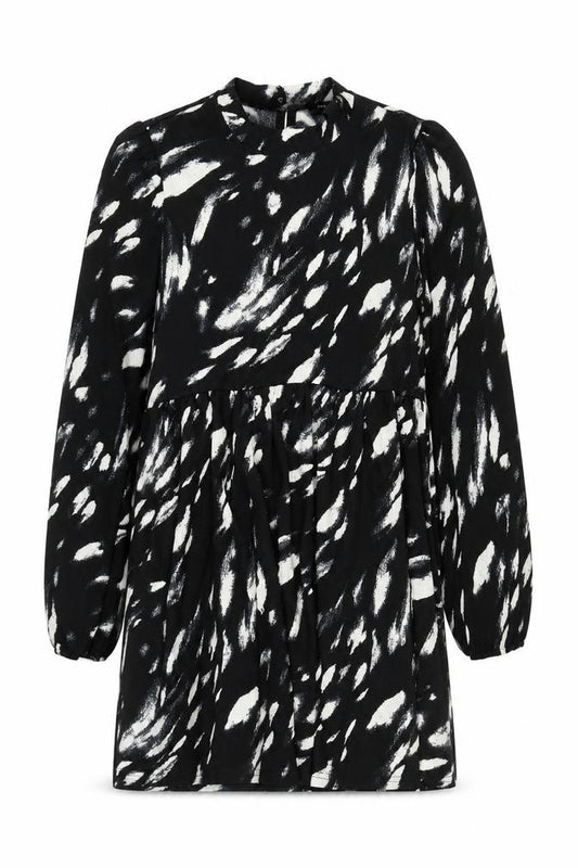 Front view of New Look Women's Black A-Line Dress, size 12