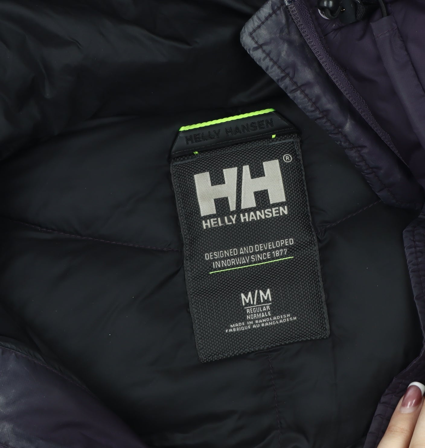 Helly Hansen Men's Purple Puffer Jacket M - Winter Outdoors