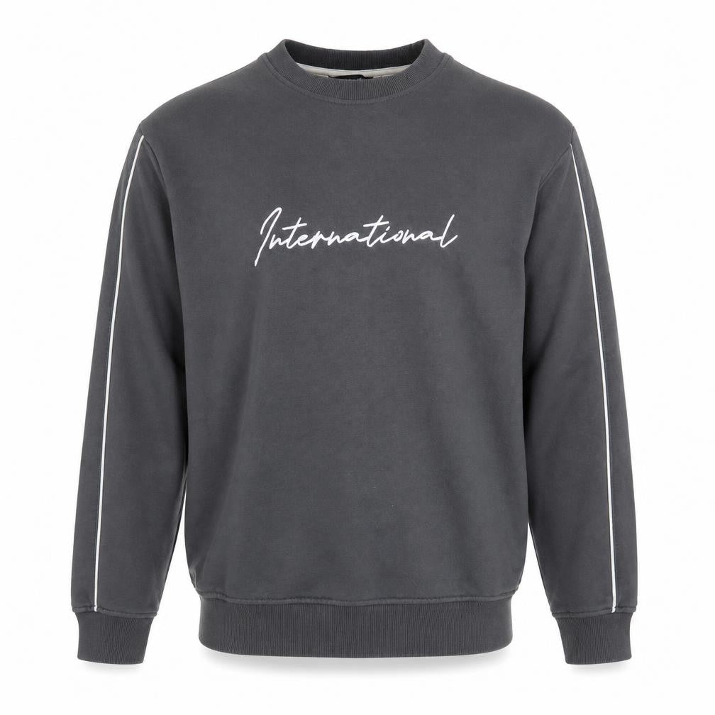 Front view of New Look Men's Grey L Pullover Sweatshirt