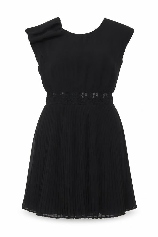 Front view of Kimchi Blue Women's Black Dress M Polyester