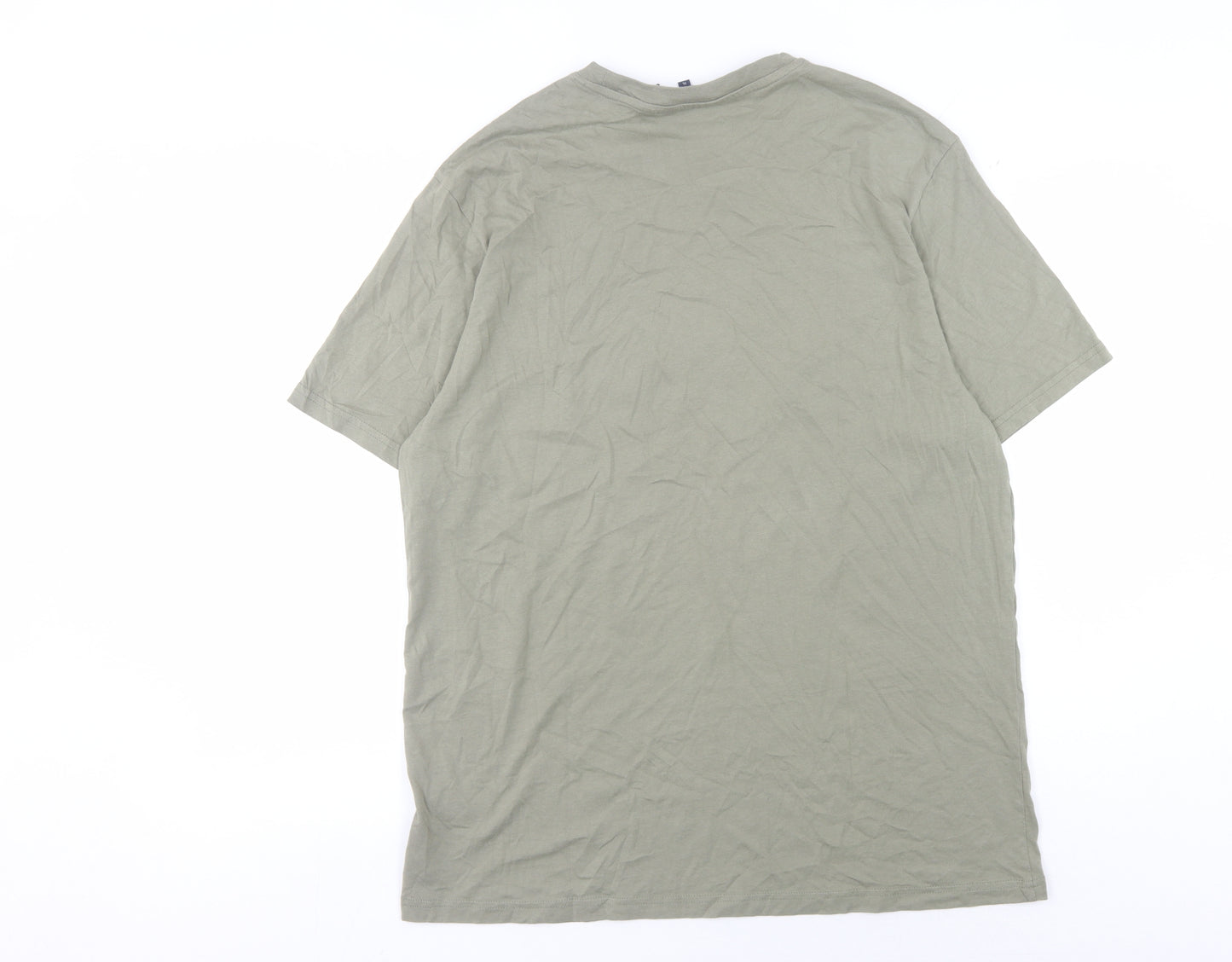 Ben Sherman Men's T-shirt, size XL.
