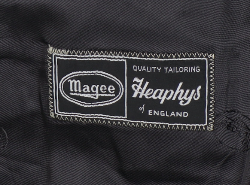 Magee Men's Grey Striped Wool Blazer Size 42R