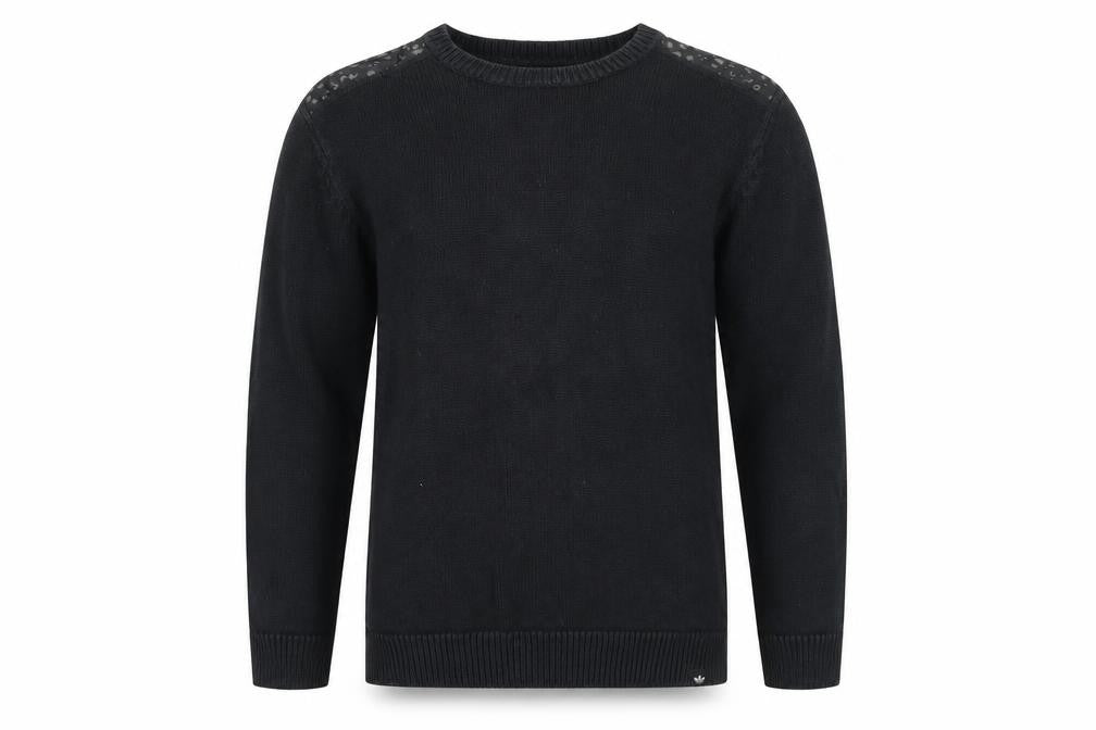 Front view of Adidas Men's Black Medium jumper Casual Knit