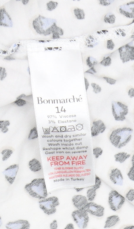 Bonmarché Women's 3/4 Sleeve Animal Print Top