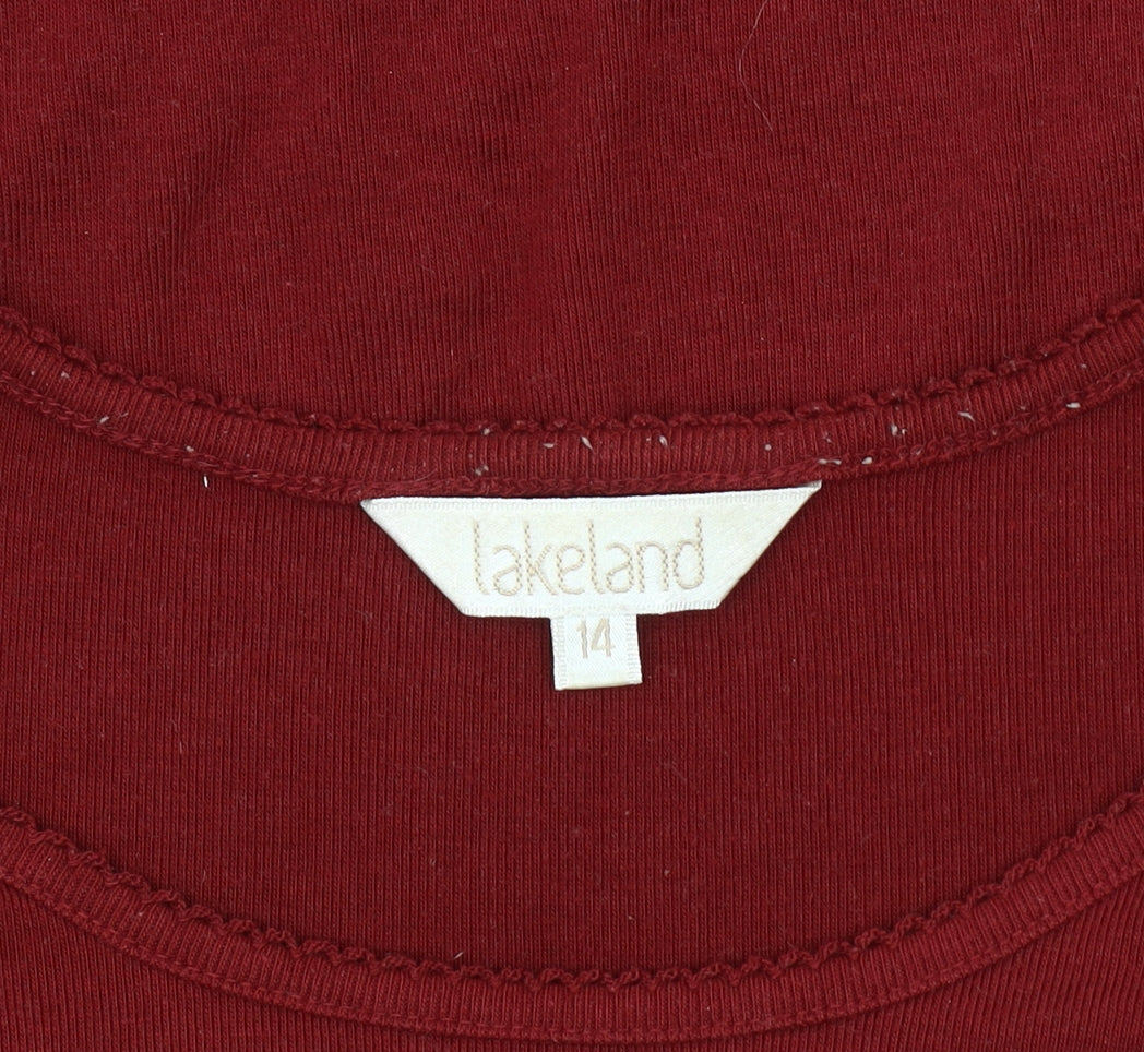 Lakeland Women's Red Basic T-Shirt Size 14