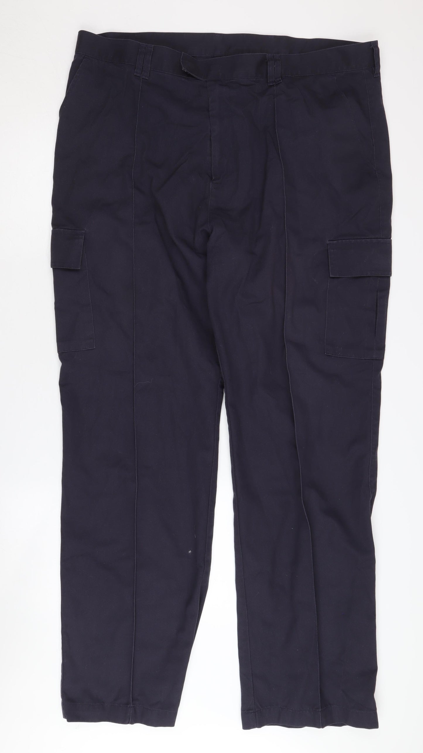 Benchmark Men's Black Cargo Trousers 42T Workwear