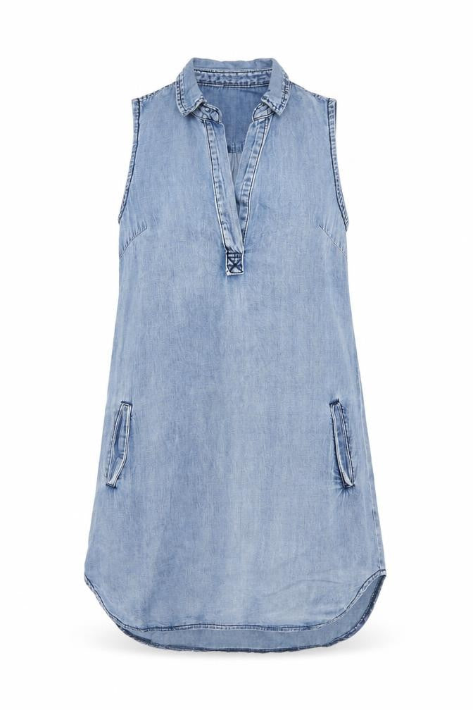 Front view of Stella Morgan Women's Blue Denim Dress, size 8