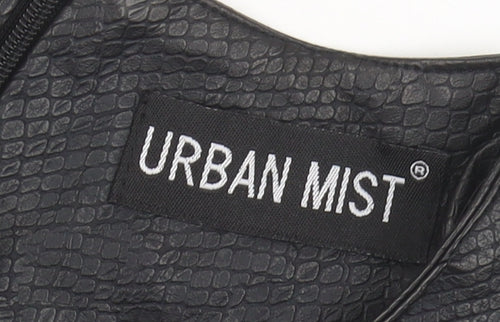 Urban Mist Black Sleeveless Tank Top - Medium