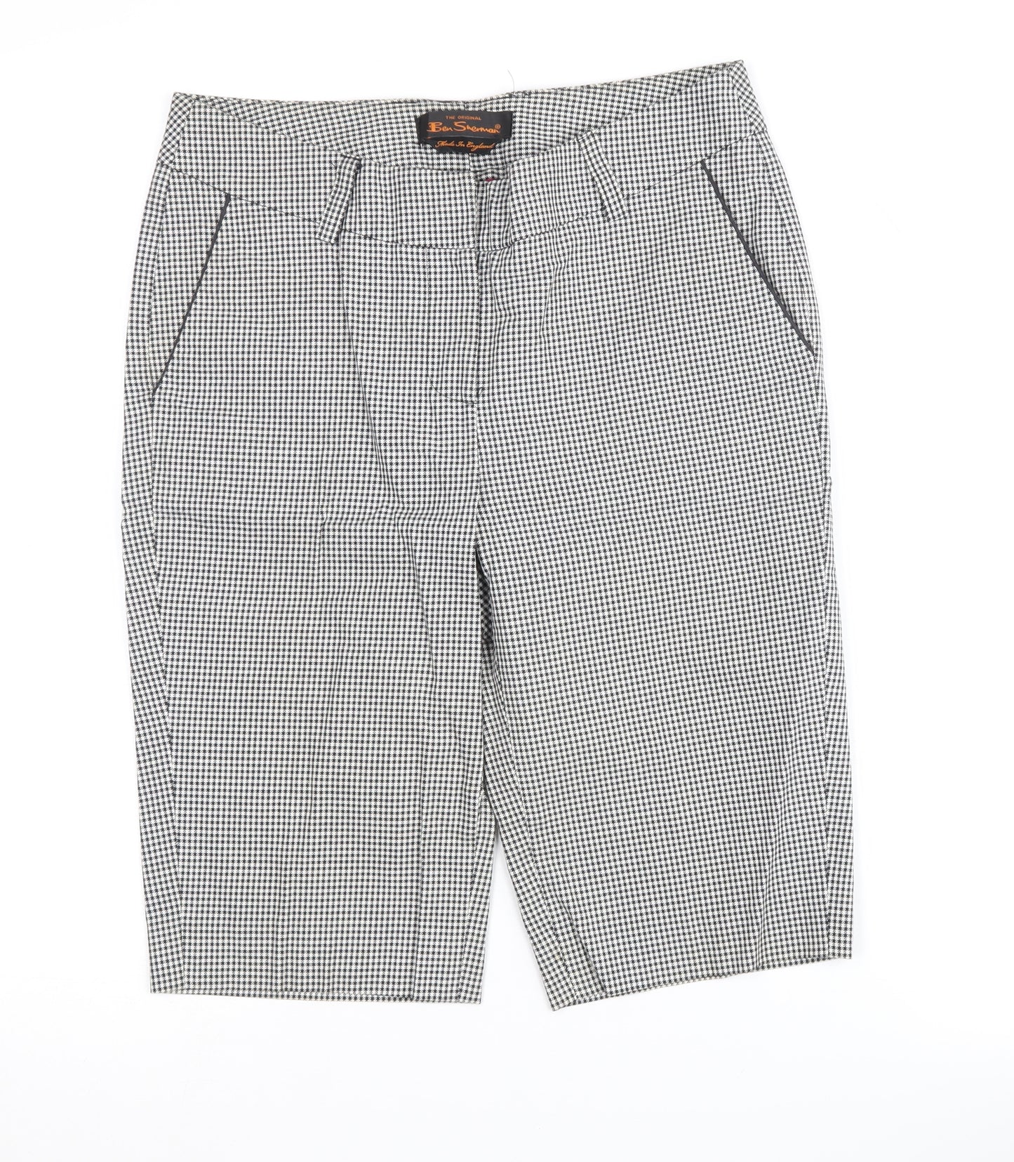 Ben Sherman Men's XS Black Check Shorts