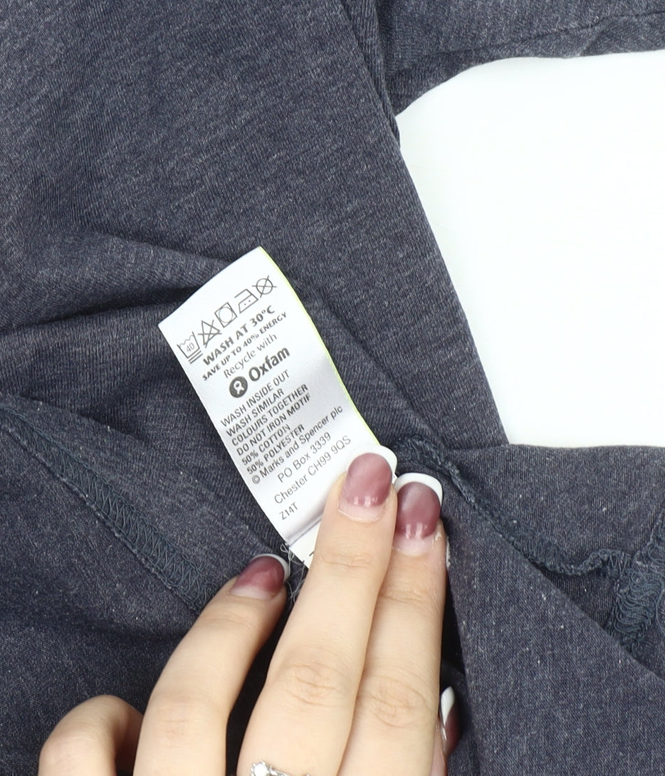 North Coast Men's Grey Graphic Print T-Shirt - Large