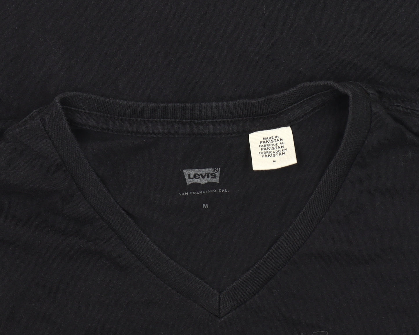 Levi's Men's Black V-Neck T-Shirt, Medium