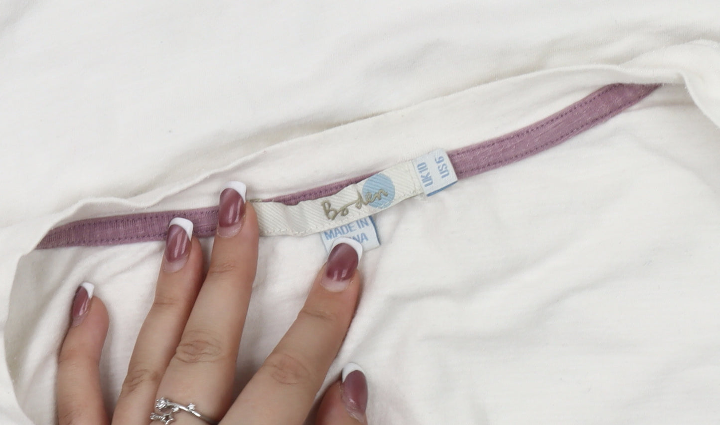 Boden Women's White Long Sleeve Scoop Neck T-Shirt Size 10