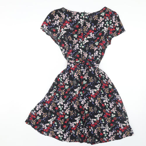 Izabel London Women's Floral Fit & Flare Dress Black, Size 8