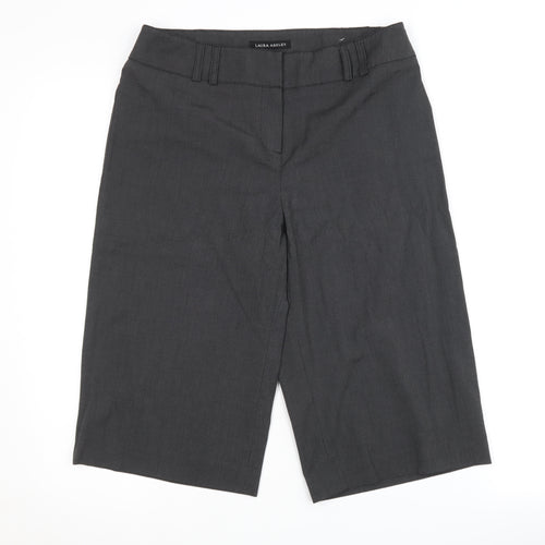 Laura Ashley Women's Black Bermuda Shorts Size 10