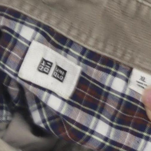 Uniqlo Men's Brown XL Button-Up Casual Shirt