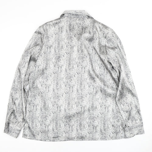 Viyella Women's Grey Animal Print Button-Up Shirt