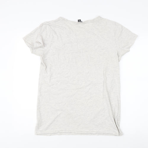 Golddigga Women's Grey Graphic T-Shirt Size 16