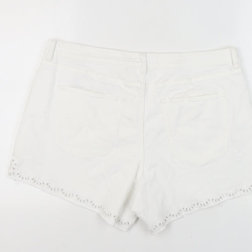 Marks and Spencer Women White Mom Shorts Size 20