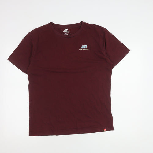 New Balance Men's Red M Short Sleeve T-Shirt