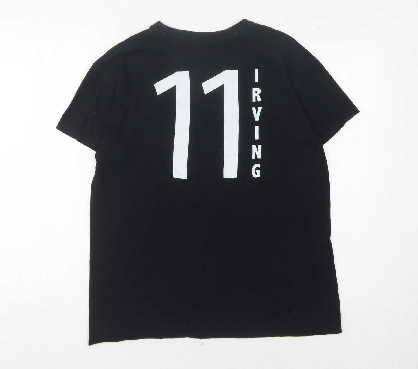 NBA Men's Black Small T-Shirt, Sports Logo Graphic Print