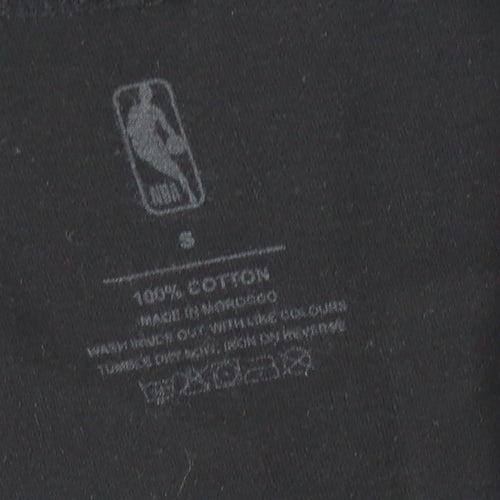 NBA Men's Black Small T-Shirt, Sports Logo Graphic Print